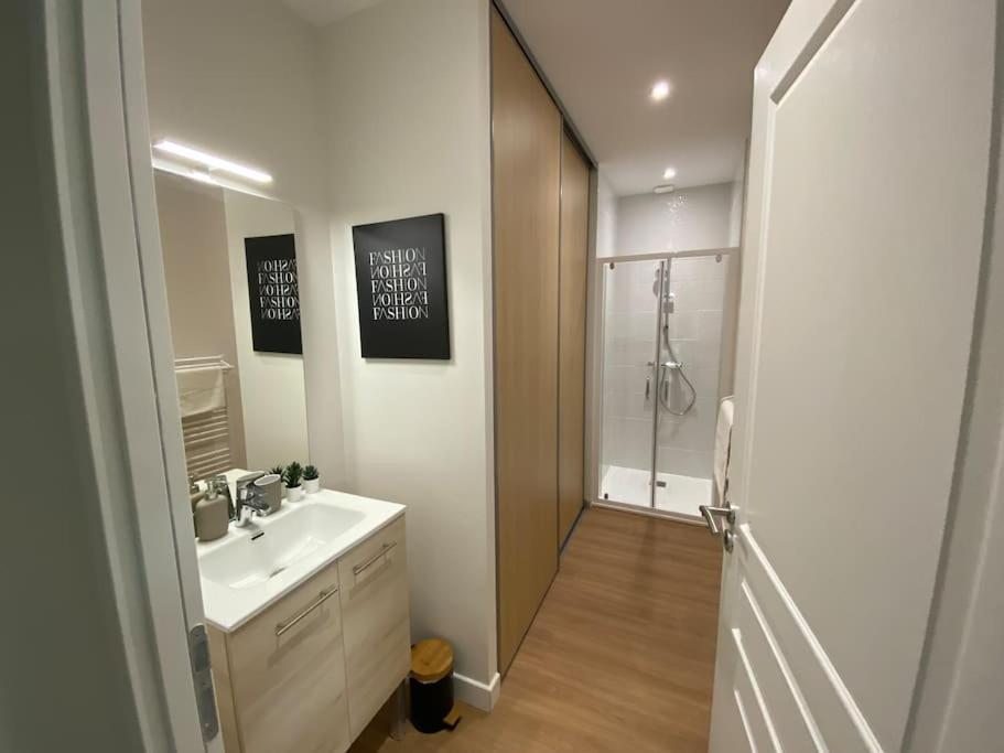 Appartement Centre-Ville * Rdc * Clim * Wifi * Haut De Gamme * Ангулем Экстерьер фото